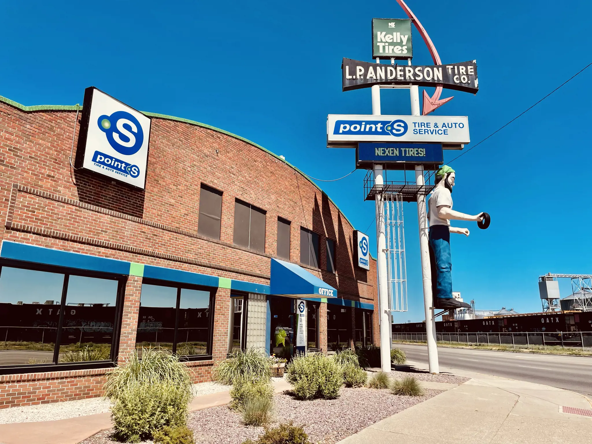 Shop For Tires at L.P. Anderson Point S Tire & Auto Service DT in